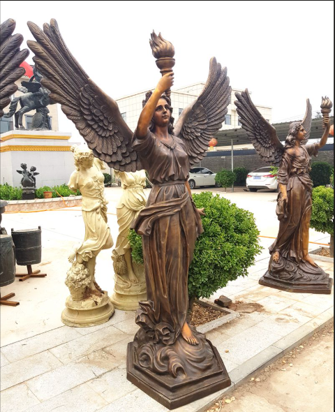 Cast Bronze Sculpture 07